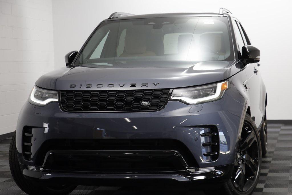 new 2025 Land Rover Discovery car, priced at $82,293