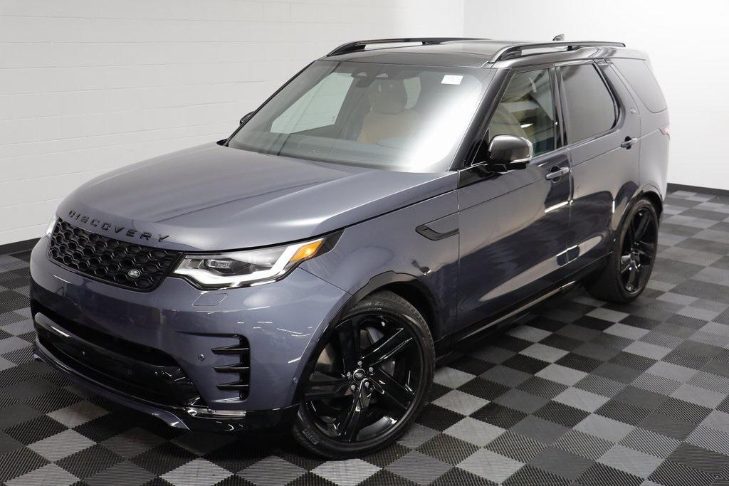 new 2025 Land Rover Discovery car, priced at $82,293