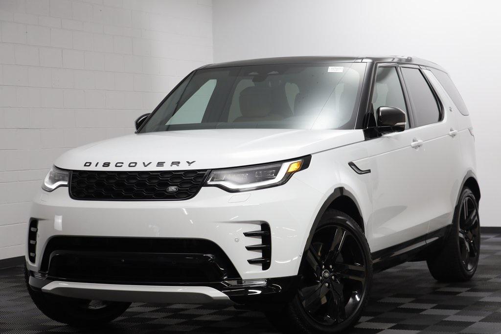 new 2025 Land Rover Discovery car, priced at $79,828