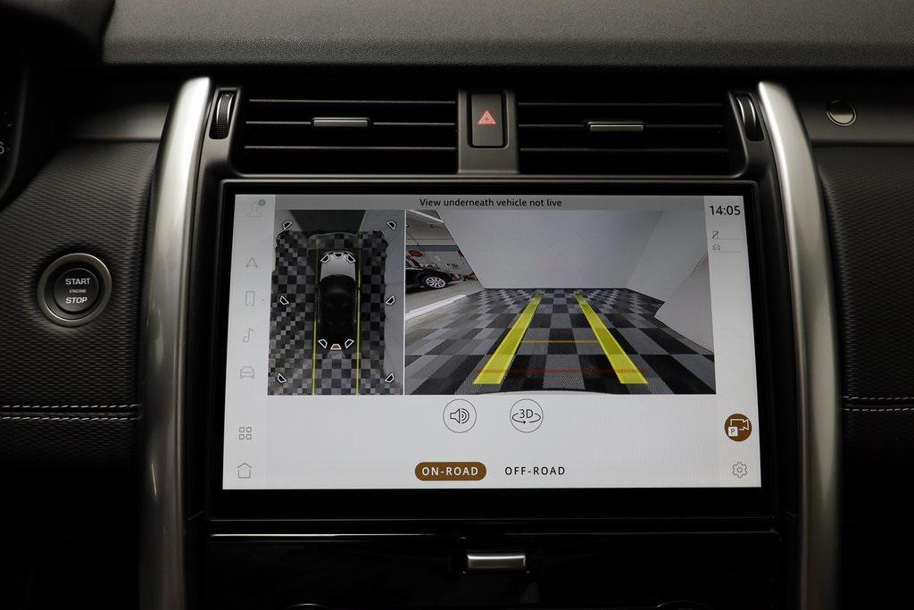 new 2025 Land Rover Discovery car, priced at $79,828