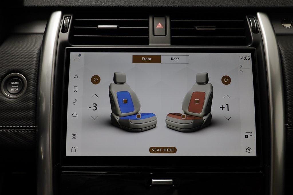 new 2025 Land Rover Discovery car, priced at $79,828