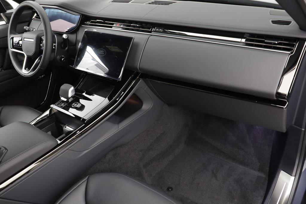 new 2025 Land Rover Range Rover Sport car, priced at $97,060
