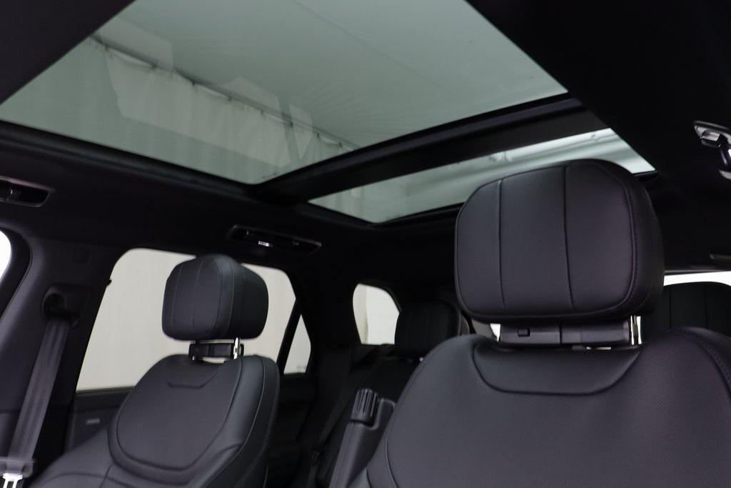 new 2025 Land Rover Range Rover Sport car, priced at $97,060