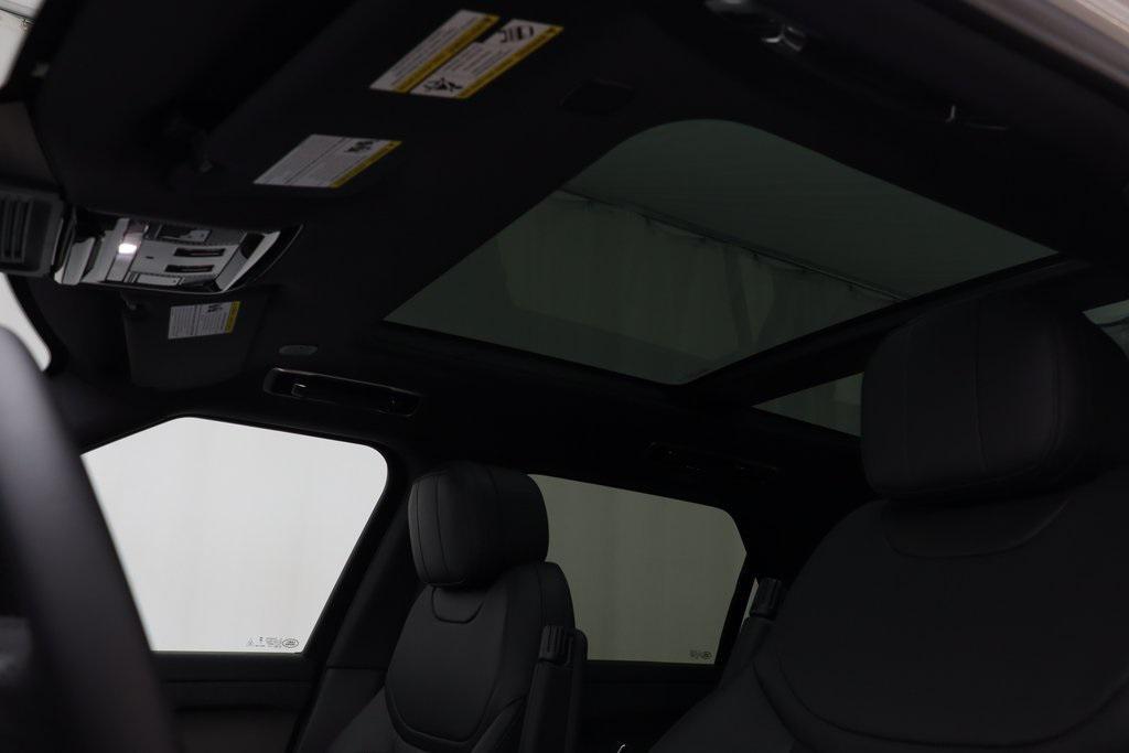 new 2025 Land Rover Range Rover Sport car, priced at $91,175