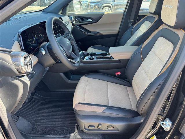 new 2026 Chevrolet Equinox car, priced at $32,248