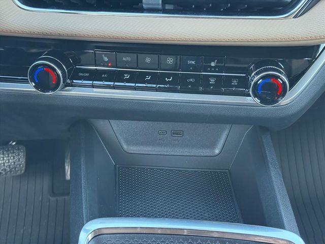 new 2026 Chevrolet Equinox car, priced at $32,248