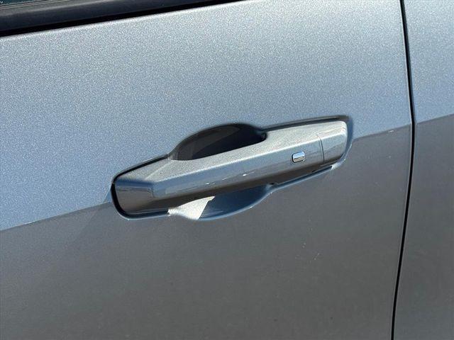 new 2026 Chevrolet Traverse car, priced at $42,275