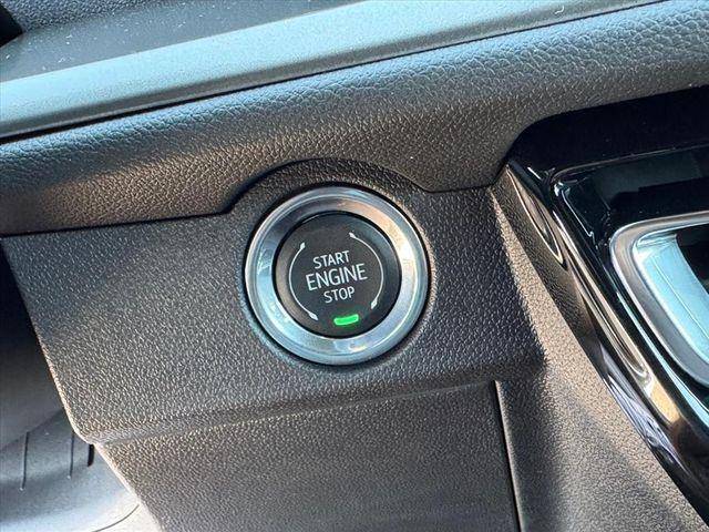 new 2026 Chevrolet Traverse car, priced at $42,275