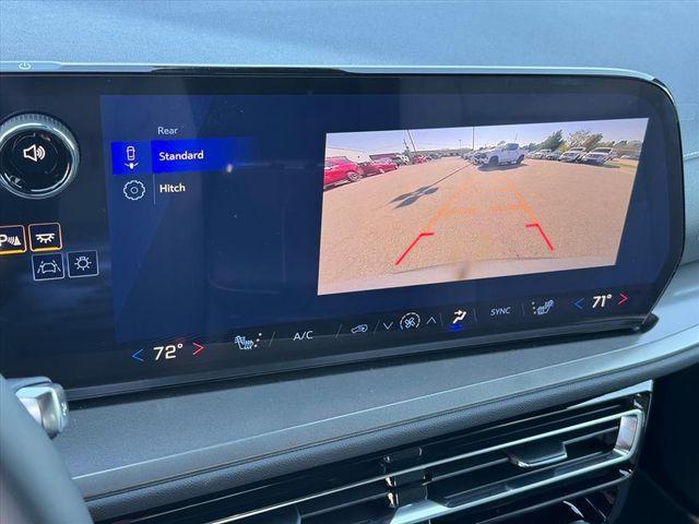 new 2026 Chevrolet Traverse car, priced at $42,275