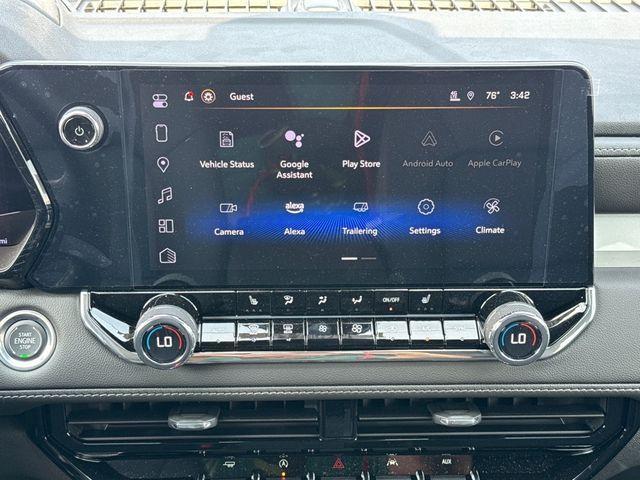 new 2025 Chevrolet Colorado car, priced at $35,995