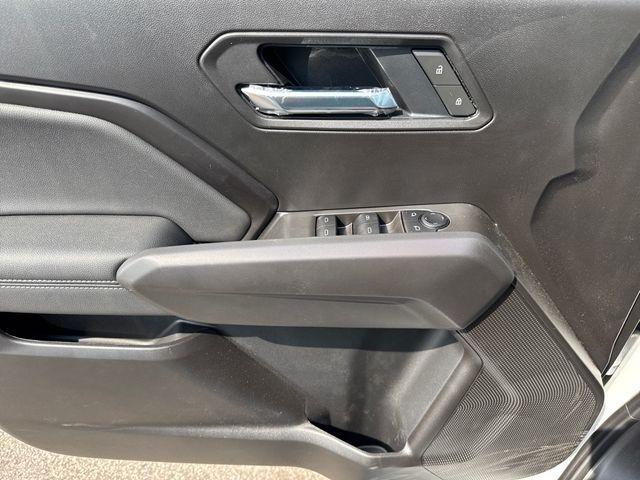 new 2025 Chevrolet Colorado car, priced at $35,995