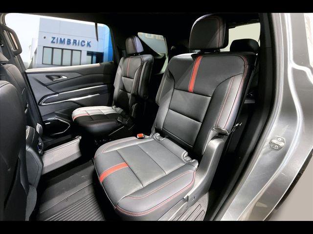 new 2026 Chevrolet Traverse car, priced at $56,435