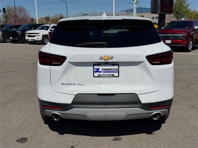 new 2025 Chevrolet Blazer car, priced at $33,795