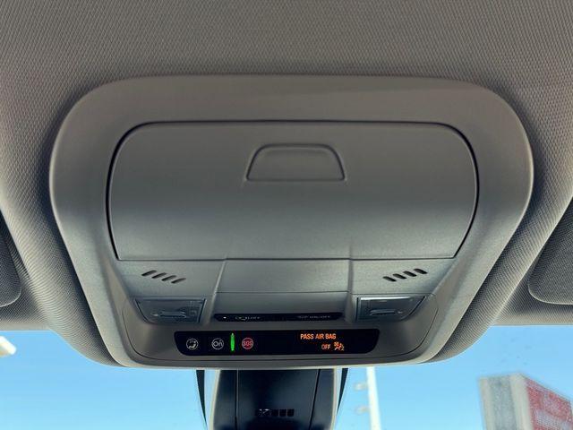 new 2025 Chevrolet Blazer car, priced at $33,295