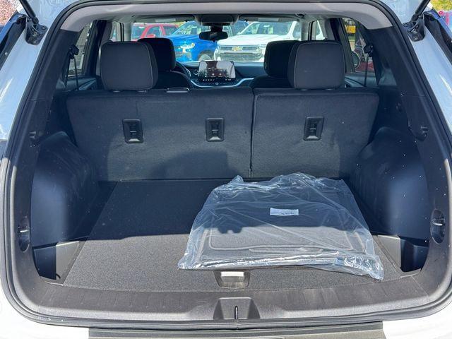 new 2025 Chevrolet Blazer car, priced at $33,295