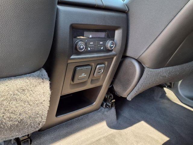 used 2019 Chevrolet Traverse car, priced at $19,999