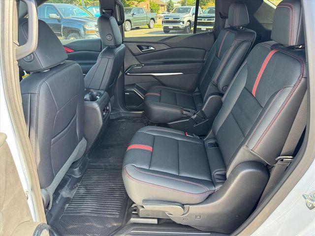 new 2026 Chevrolet Traverse car, priced at $59,076