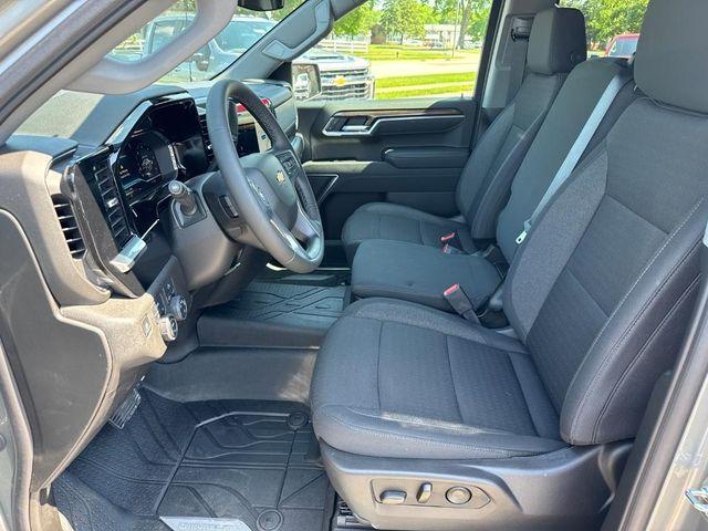 new 2025 Chevrolet Silverado 1500 car, priced at $50,495