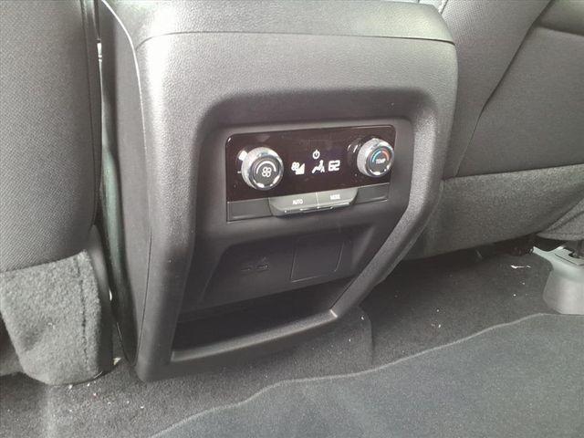 new 2025 Chevrolet Traverse car, priced at $43,695