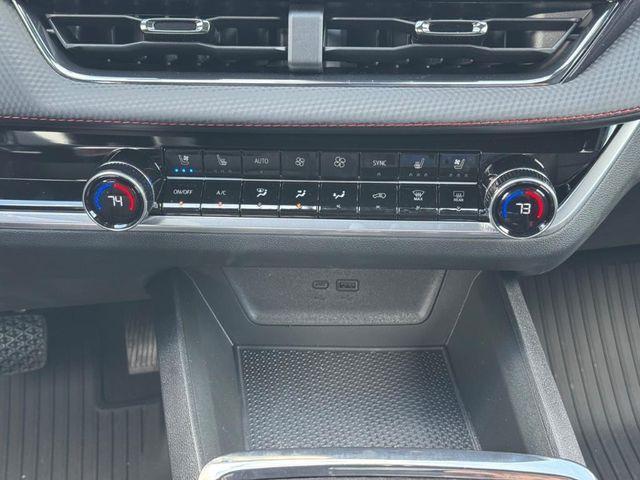 new 2026 Chevrolet Equinox car, priced at $34,185