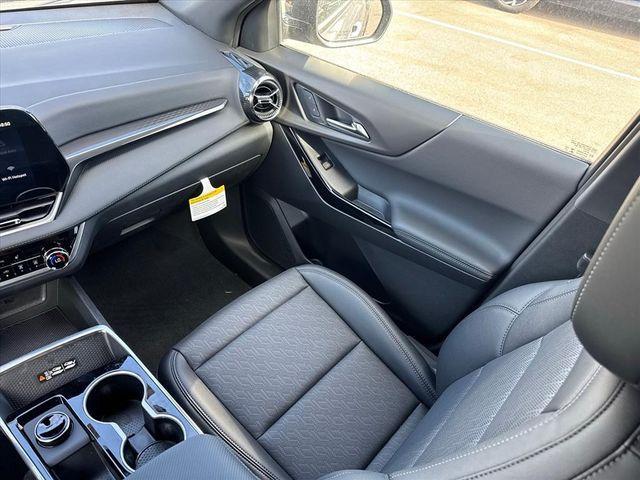 new 2026 Chevrolet Equinox car, priced at $30,545