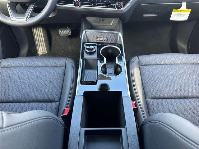 new 2026 Chevrolet Equinox car, priced at $30,545