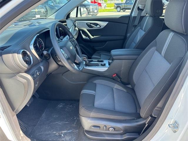 new 2025 Chevrolet Blazer car, priced at $33,395
