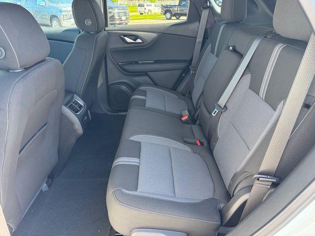 new 2025 Chevrolet Blazer car, priced at $32,995