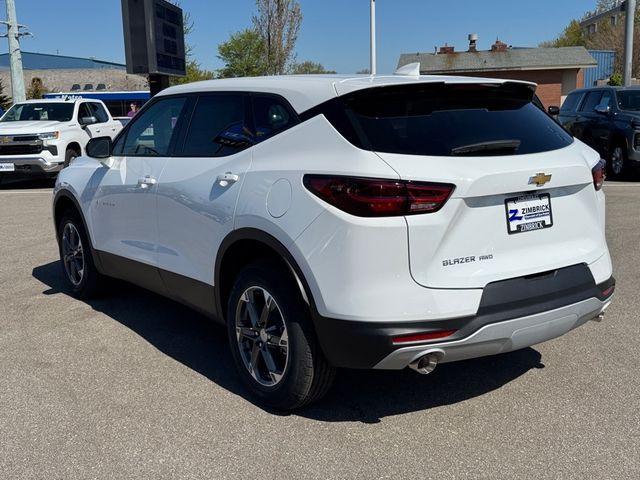 new 2025 Chevrolet Blazer car, priced at $32,995
