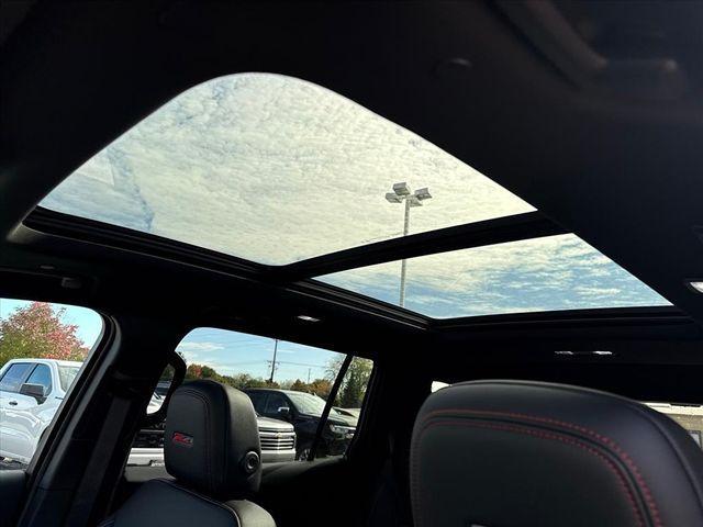 new 2026 Chevrolet Traverse car, priced at $54,979