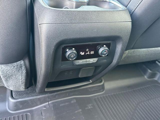 new 2026 Chevrolet Traverse car, priced at $54,979