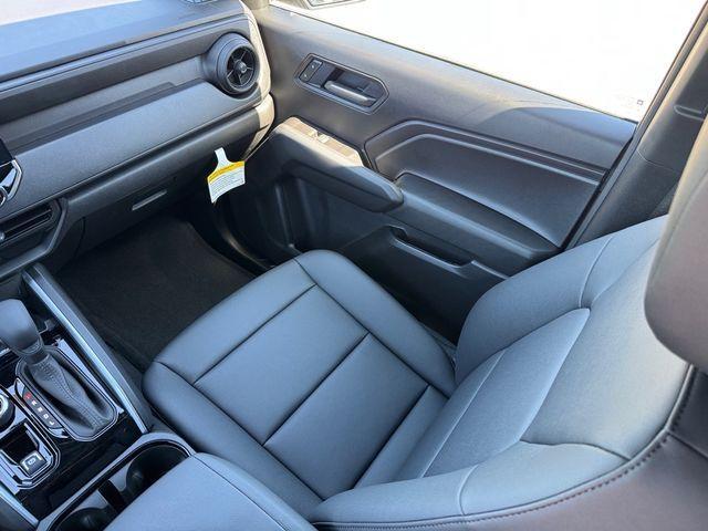 new 2025 Chevrolet Colorado car, priced at $44,195