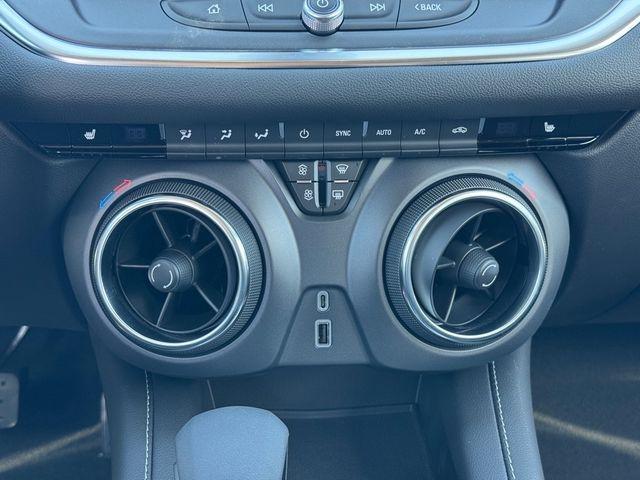 new 2025 Chevrolet Blazer car, priced at $32,895