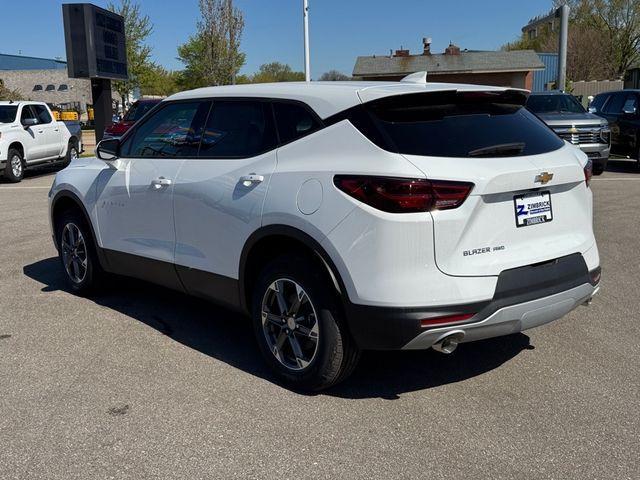 new 2025 Chevrolet Blazer car, priced at $32,895