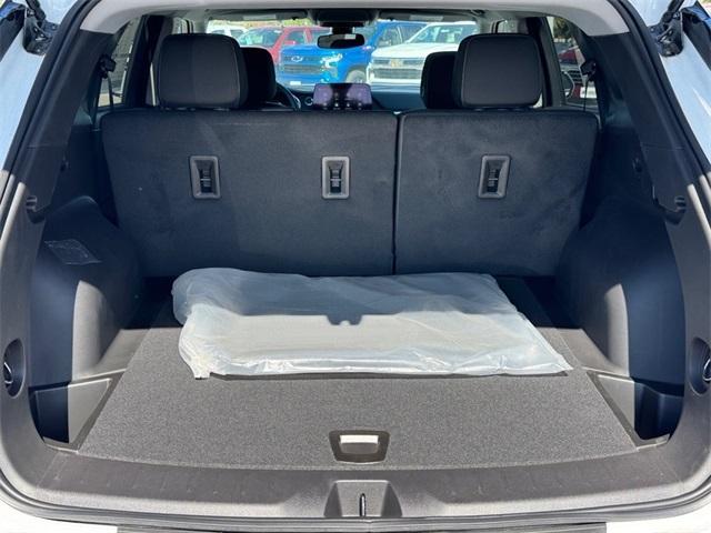 new 2025 Chevrolet Blazer car, priced at $33,395