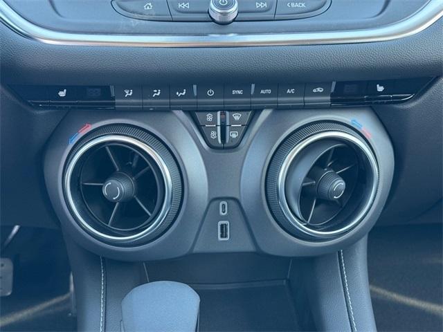 new 2025 Chevrolet Blazer car, priced at $33,395