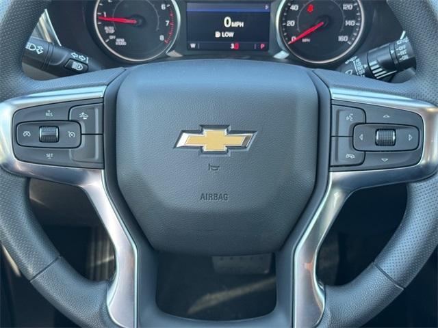 new 2025 Chevrolet Blazer car, priced at $33,395
