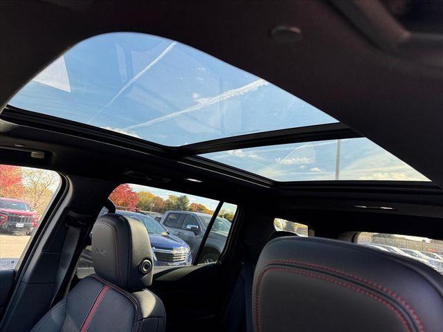 new 2026 Chevrolet Traverse car, priced at $59,076