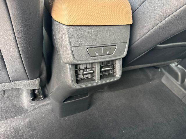 new 2025 Chevrolet Equinox car, priced at $32,495