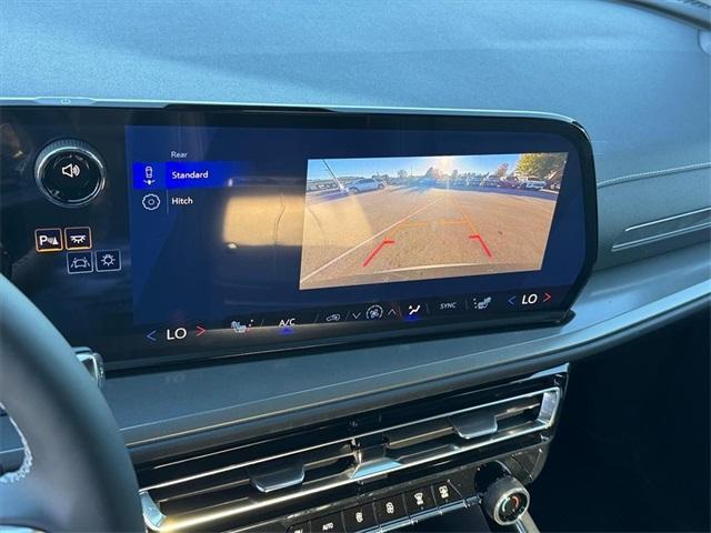 new 2026 Chevrolet Traverse car, priced at $46,469