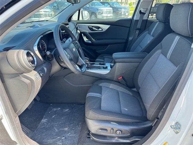 new 2025 Chevrolet Blazer car, priced at $34,395