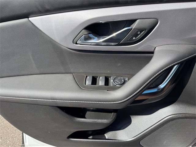 new 2025 Chevrolet Blazer car, priced at $34,395