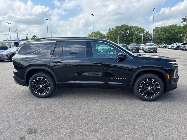 new 2025 Chevrolet Traverse car, priced at $43,820