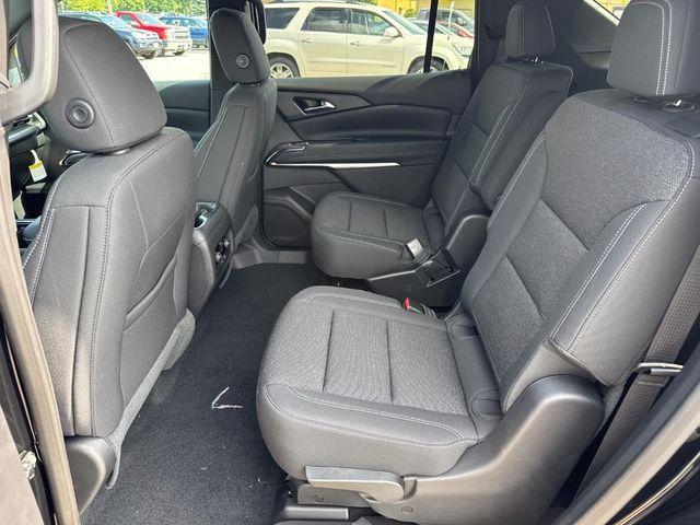 new 2025 Chevrolet Traverse car, priced at $43,820