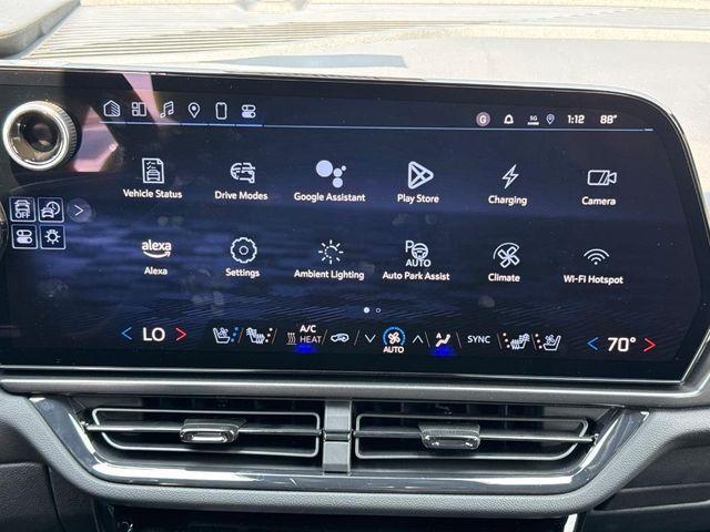 new 2025 Chevrolet Equinox EV car, priced at $46,870