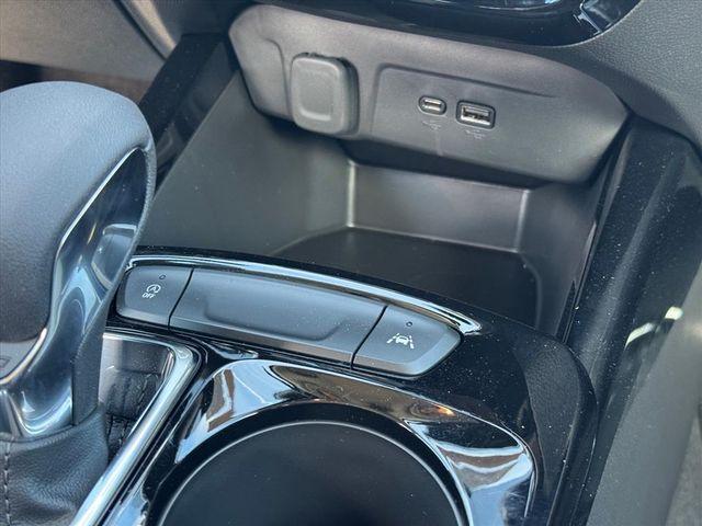 new 2025 Chevrolet Trax car, priced at $22,985