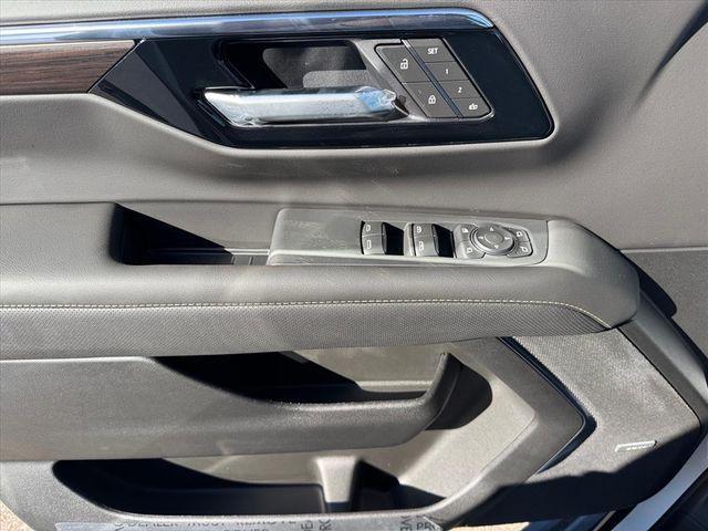 new 2026 Chevrolet Suburban car, priced at $88,556