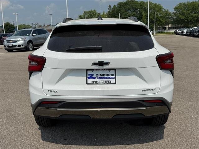 new 2025 Chevrolet Trax car, priced at $24,799
