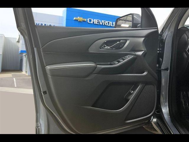 used 2021 Chevrolet Traverse car, priced at $25,999