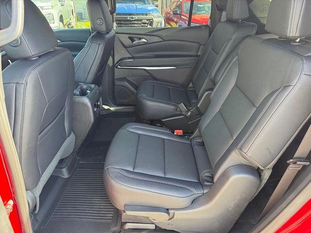 new 2026 Chevrolet Traverse car, priced at $47,368